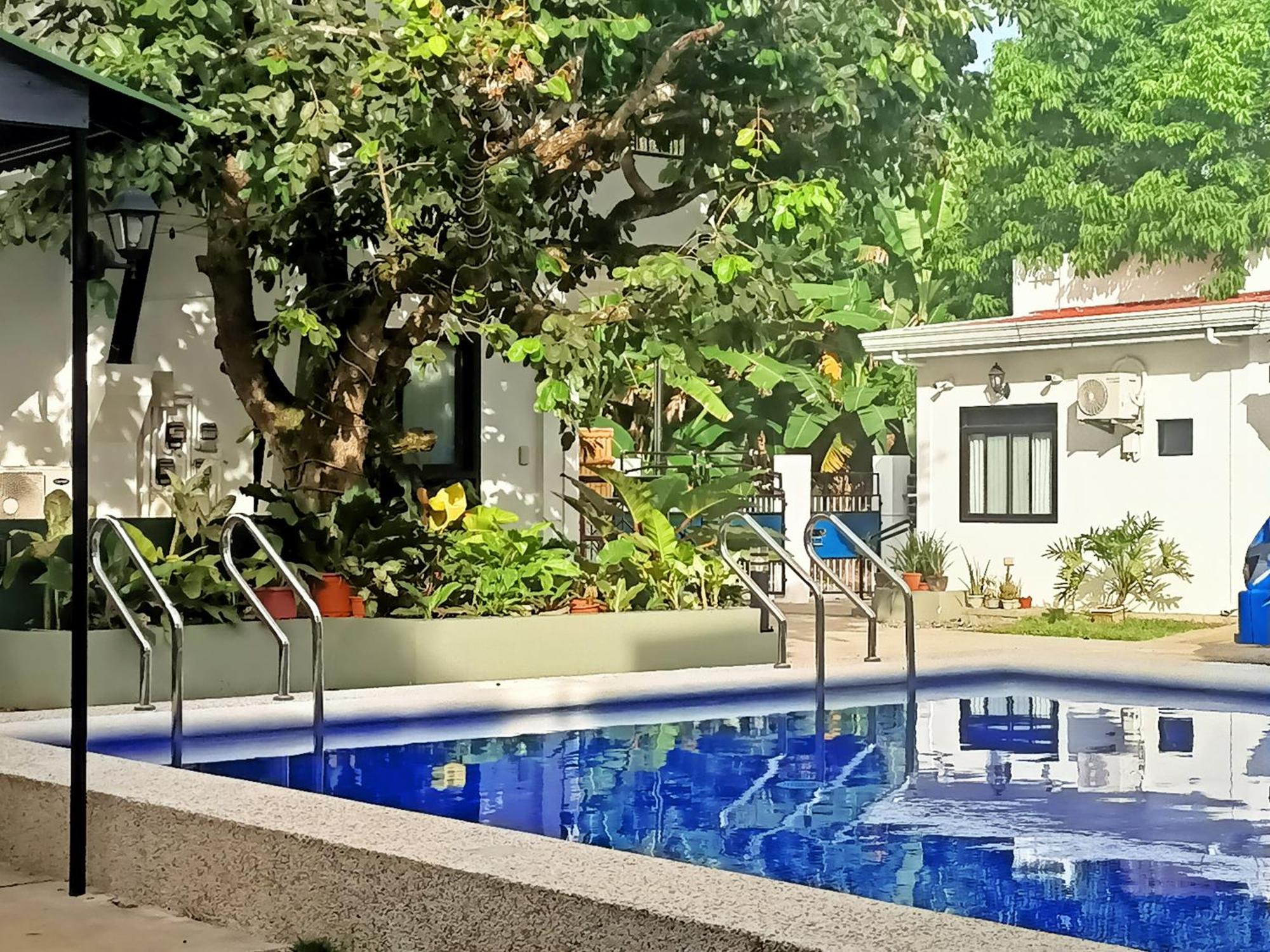 Alona Whitehouses Resort Панглао Экстерьер фото